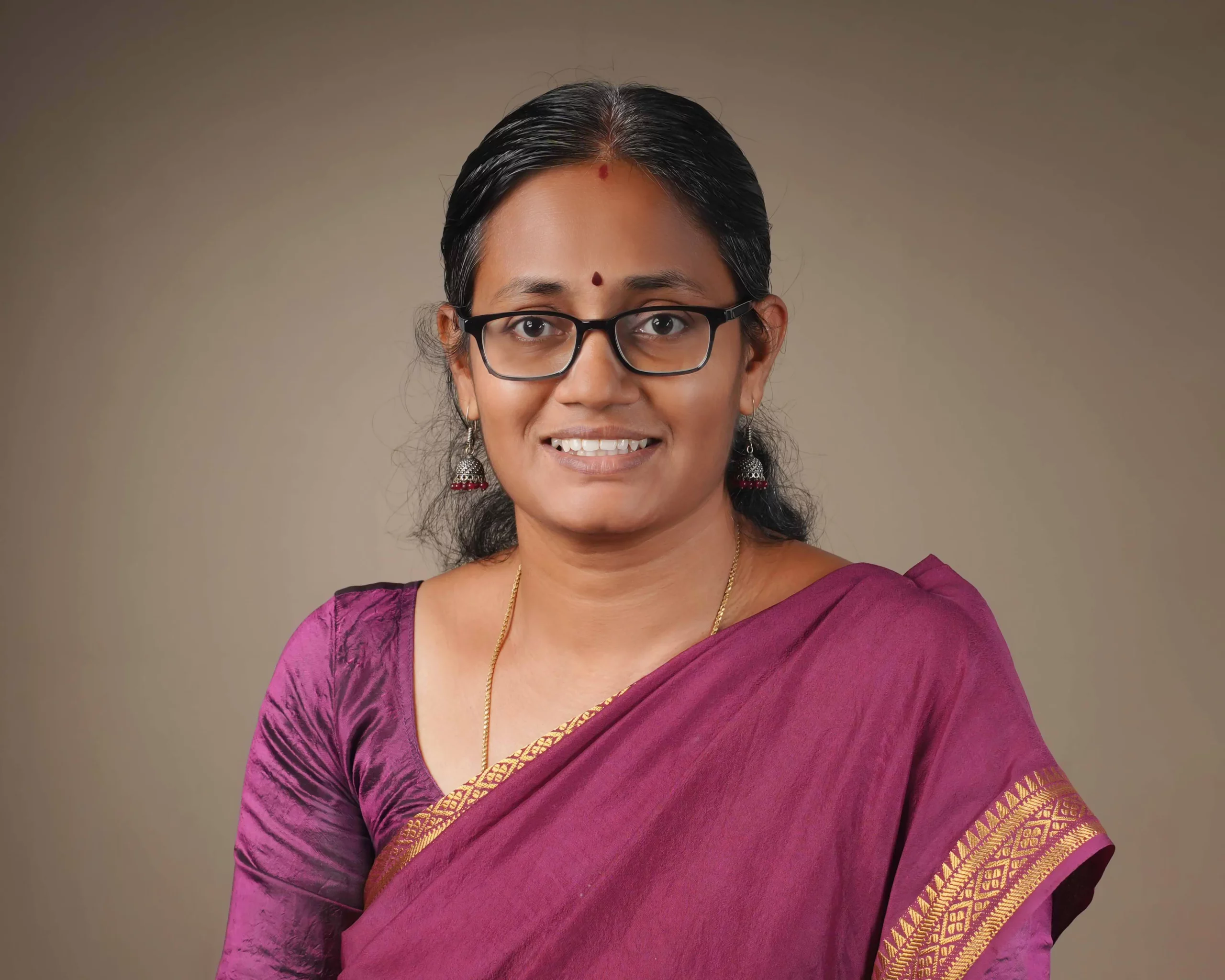 Dr. Malarvizhi, Residential Medical Officer at a rehabilitation centre in India-Abhasa